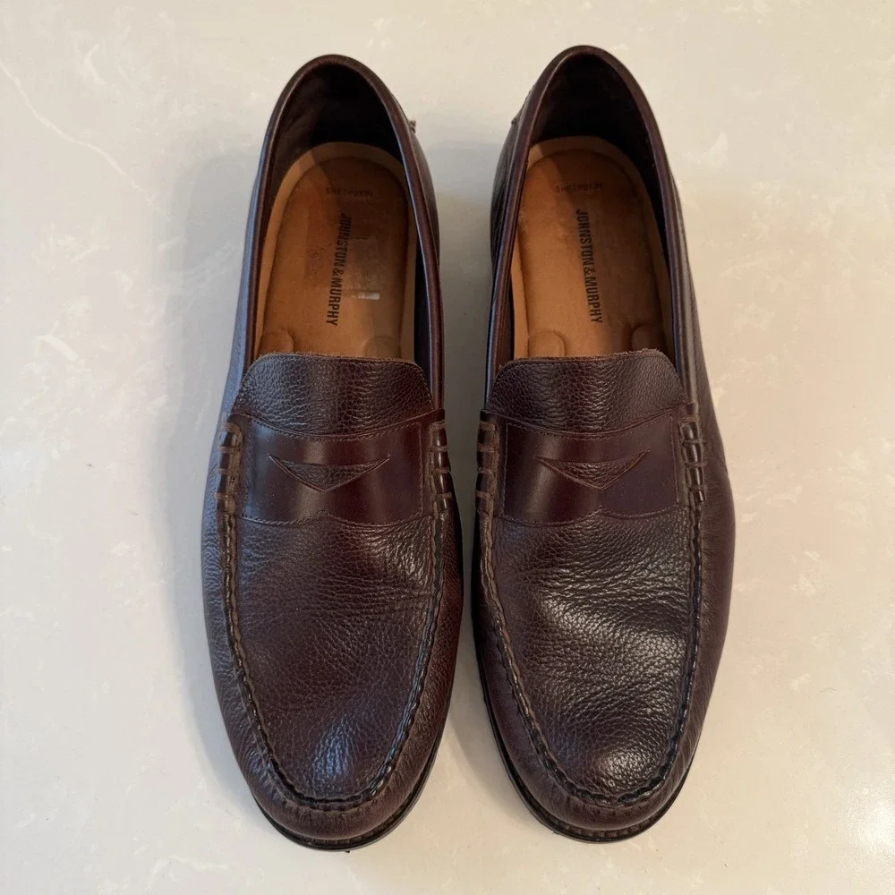 Johnston & Murphy Baldwin Brown Loafer  Sheepskin Leather Size 13M Vibram Sole
